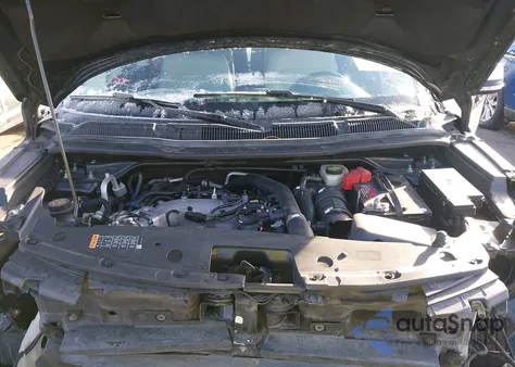 2016 Ford Explorer Platinum z USA, uszkodzony, nr VIN 1FM5K8HTXGGB42348